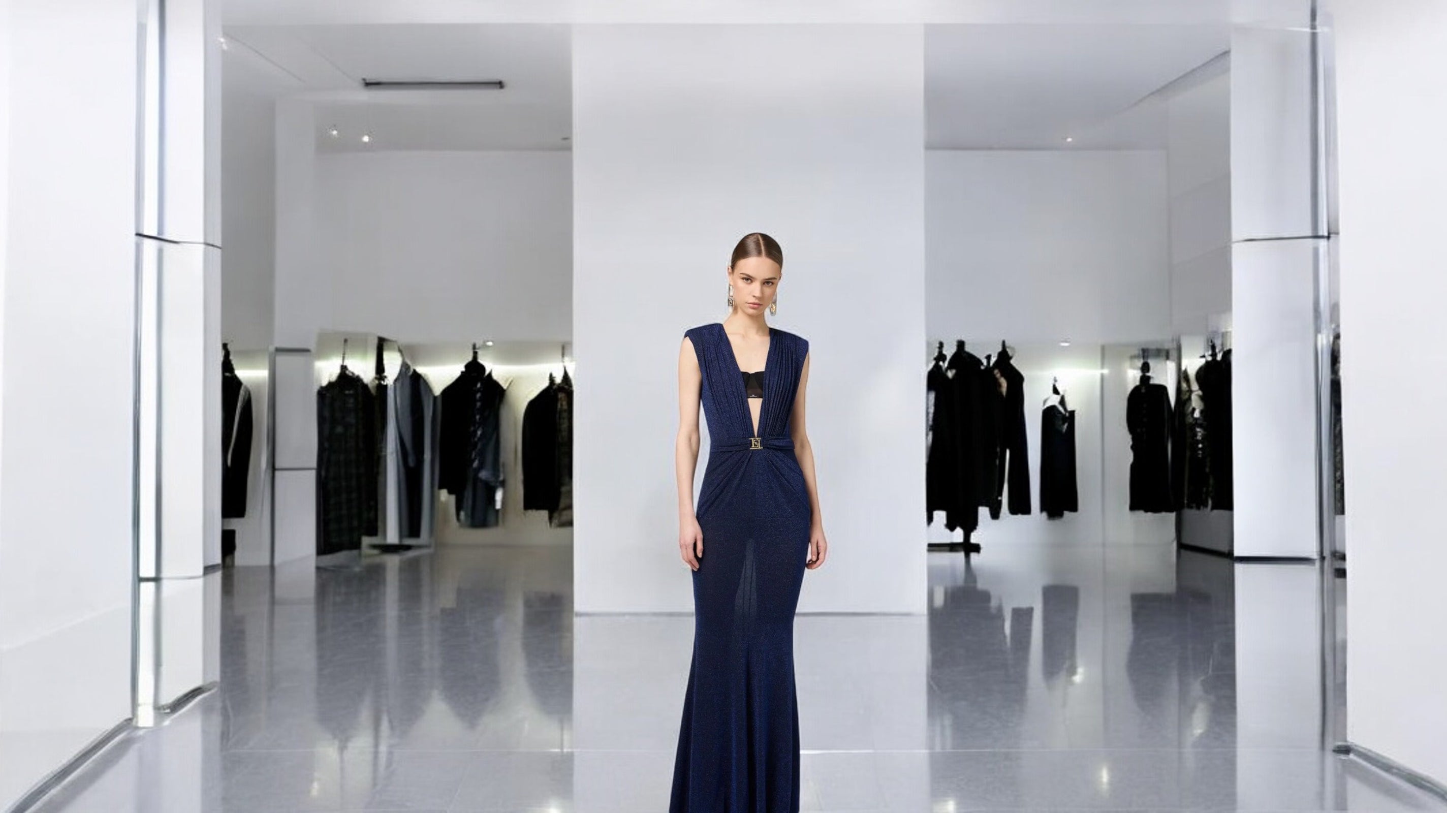 Come Veste Elisabetta Franchi? Guida Alle Taglie Di Stilato.it - Stilato